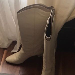 GLORIA VANDERBILT ALL LEATHER BOOTS VINTAGE 7 1/2